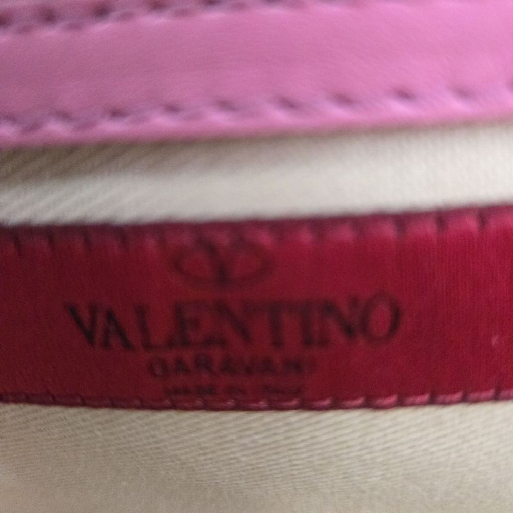 Valentino Pink and Gold Textured Leather Shoulder Bag - Picture 11 of 12